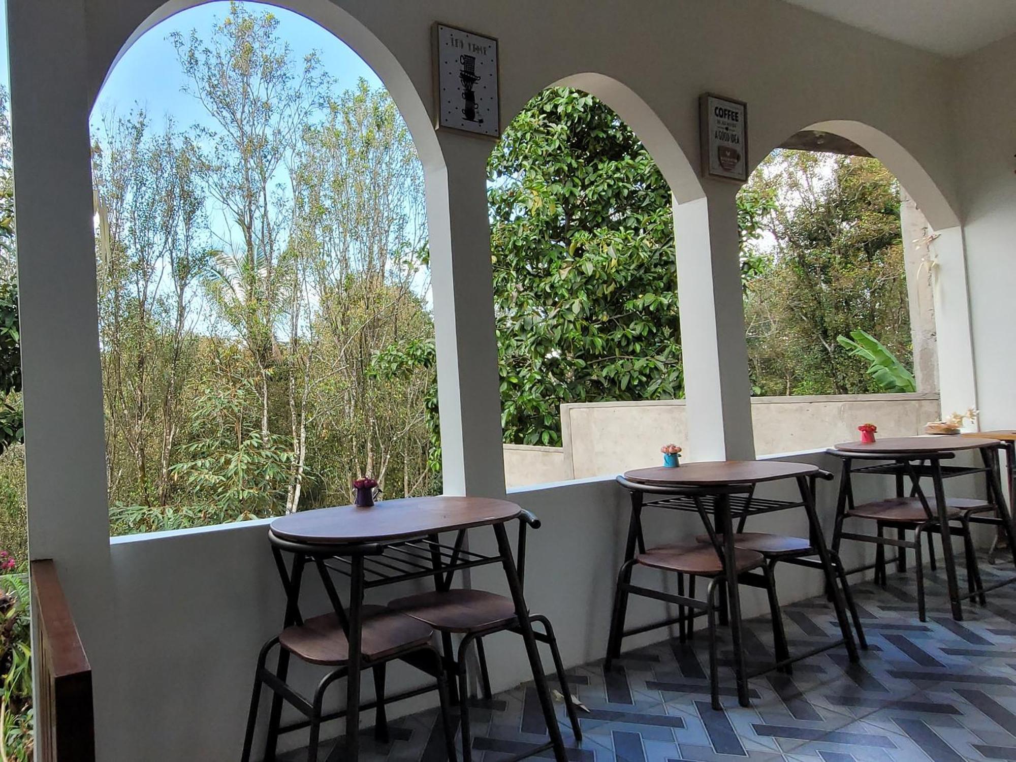 Umah Yugadi Bali Apartment Munduk Екстериор снимка