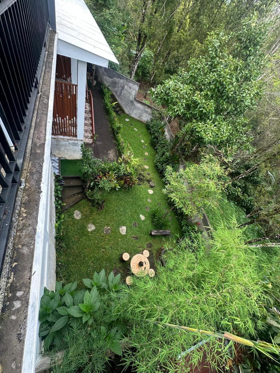 Umah Yugadi Bali Apartment Munduk Екстериор снимка